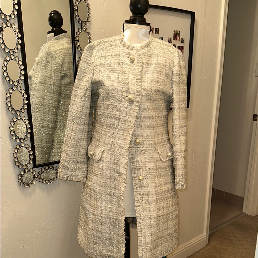 Kate Spade Star Bright Sparkly Tweed Coat in Cream and Silver, Size 4 - EUC
